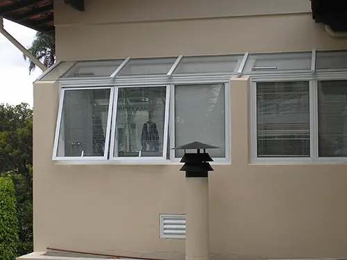 Bay Window — referência do acervo Esmecol